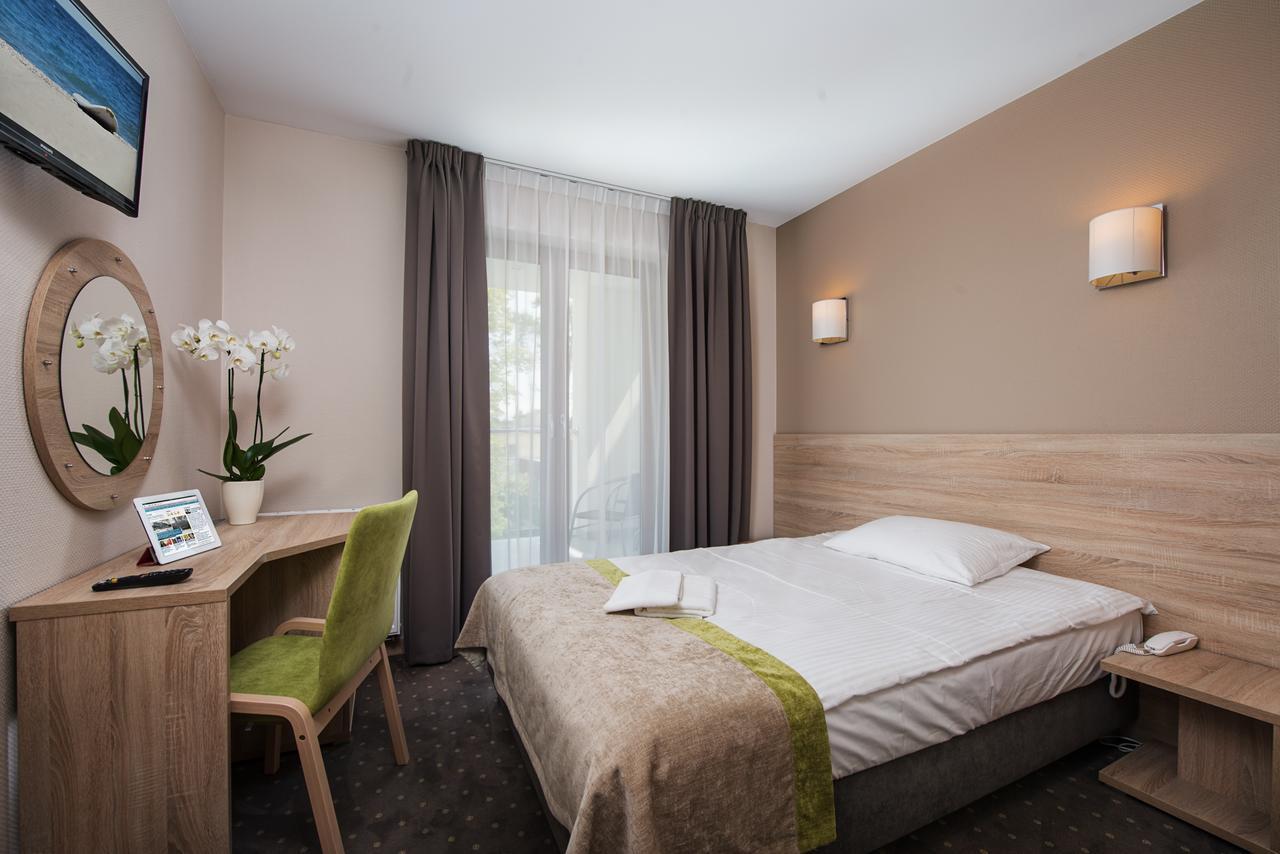 Hotel Szafir Jastrzębia Góra Kültér fotó